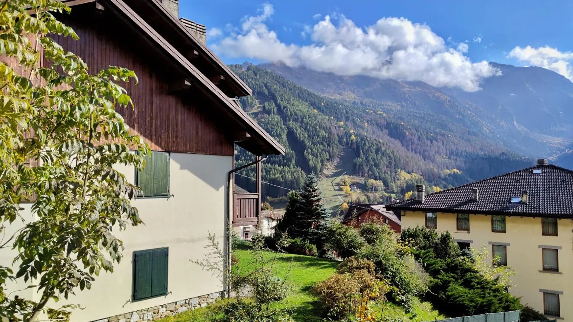 Rifugio Di Luce Con Garage E Fermata Skibus - A 3 Minuti Dalle Piste Тему Апартаменты